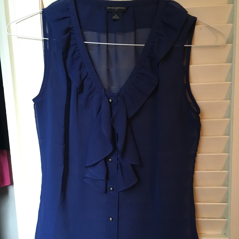 Sheer Ruffled Sleeveless Blouse
